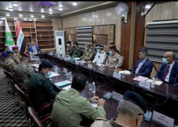 الكاظمي يعقد اجتماعا امنياً في البصرة