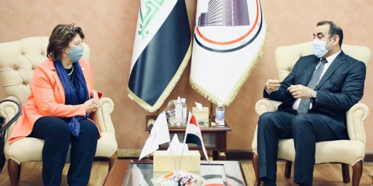 وزير التخطيط يبحث مع نائب الممثل الخاص للأمين العام آليات عمل”الصندوق الائتماني للإطار الاستراتيجي للأمم المتحدة”