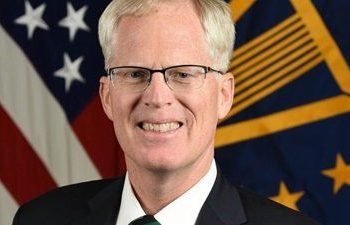 وزير الدفاع الأمريكي الجديد يعلق ,,,