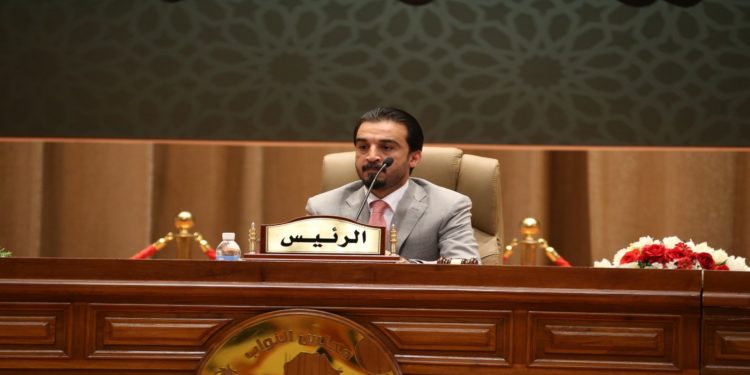 جمع تواقيع لإقالة الحلبوسي!