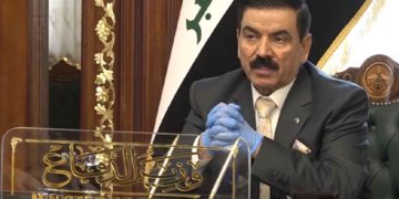 وزير الدفاع يزور ايران غدا السبت