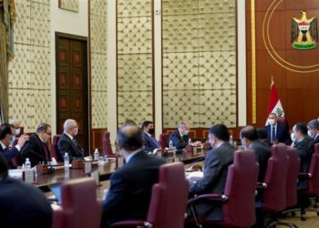 “مجلس الوزراء” يستأنف جلسته الاستثنائية لمناقشة الموازنة