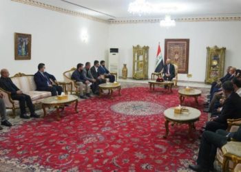 رئيس الجمهورية يستقبل وفداً من متظاهري ومعلمي إقليم كردستان