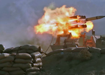 فيلق القدس الإيراني يتوعد أمريكا بـ”صفعتين”