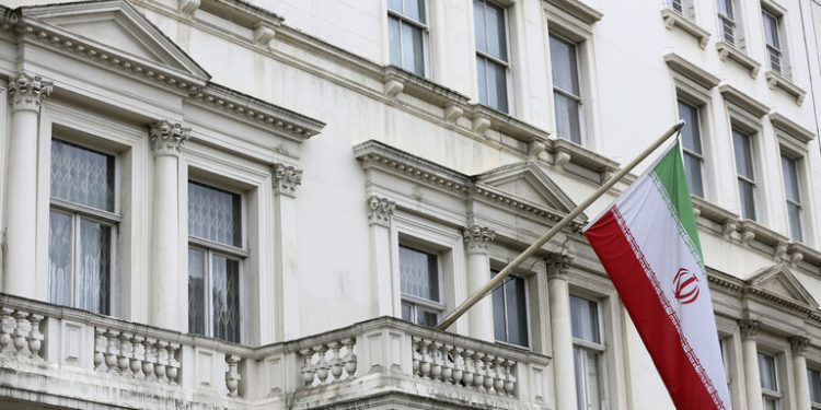 طهران ,, أوروبا أمام فرصة أخيرة للحفاظ على الاتفاق النووي