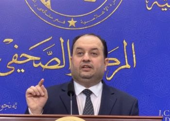 وصفه بالـ (جريمة كبرى), برلماني يكشف تسريباً من البنك المركزي ويطالب باقالة المحافظ