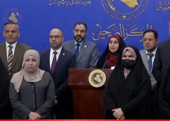 “كتلة سائرون” توجه دعوة للحكومة بشأن قرار خفض الدينار