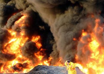 النيران تلتهم مصفى نفطياً في أربيل وأنباء عن خسائر بشرية