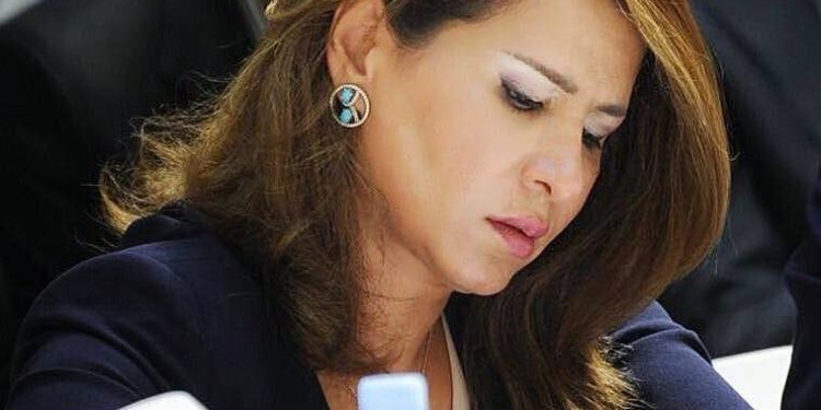 كلام “تافه” في التواصل الاجتماعي الغاية منه تسقيط المرأة العراقية ومنجزاتها “صور”