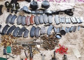 العثورعلى مجموعة كبيرة من الاسلحة والعتاد في دار بالبياع