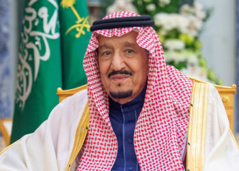 العاهل السعودي يكلف بتوجيه دعوة لقادة دول مجلس التعاون الخليجي لحضور القمة المقبلة