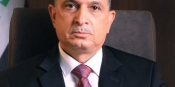 وزير الداخلية يوافق على قرار بشأن رواتب الموظفين والمنتسبي