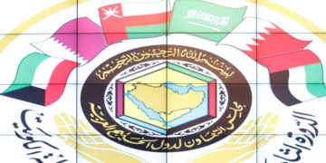 ” مصدر خليجي ” السيسي يشارك في القمة الخليجية بالرياض