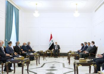 مصطفى الكاظمي يستقبل وزير الطاقة الايراني