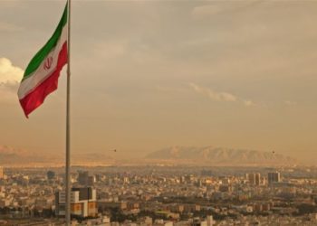 نائب إيراني يتهم أعضاء (مجموعة دولية) بقتل سليماني وفخري زادة