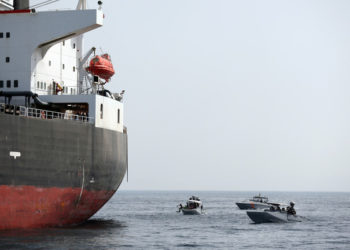 الإمارات تصدر بيانا بعد استهداف ناقلة نفط في السعودية أمس