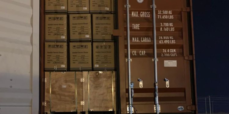 المنافذ الحدودية تضبط 400 ’ماطور’ معدة للتهريب