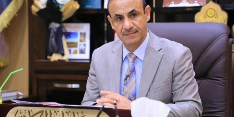 تخصيص” تريليونيّ دينار ” لدعم الفئات الفقيرة وزير العمل يعلنها