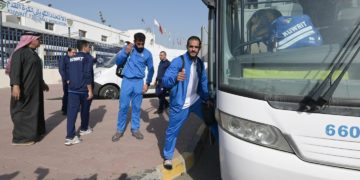 المنتخب الكويتي يتجه الى البصرة بالحافلات