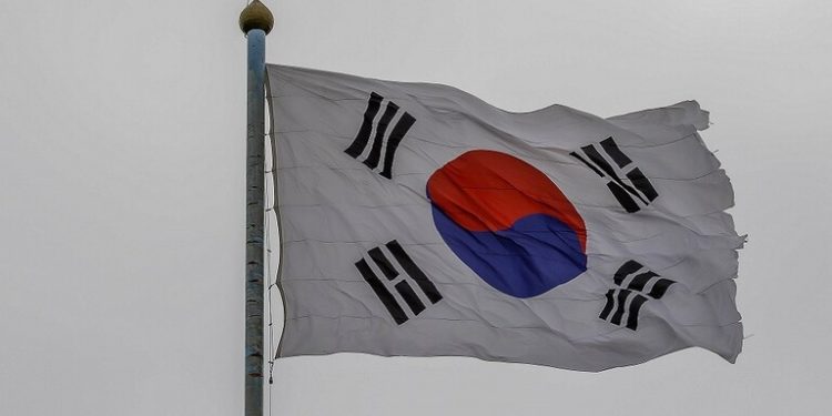 سيئول تؤكد إجراء مفاوضات مع طهران بشأن أرصدتها المجمدة وتكشف عن معوقات