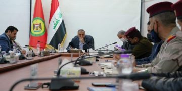 الكاظمي يترأس اجتماعًا طارئًا بمقر قيادة عمليات بغداد
