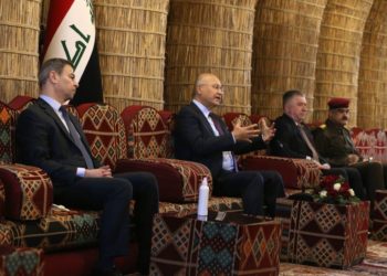 رئيس الجمهورية يحذر من التهاون مع ’الخلايا النائمة’ و يلتقي قادة الصحوات
