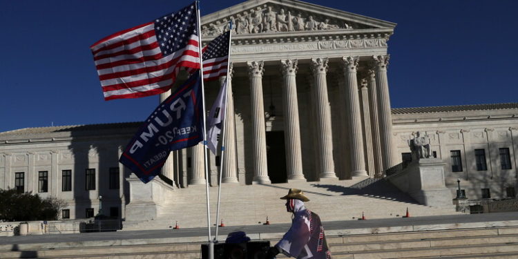 القضاء الأمريكي يمنع إدارة ترامب من تنفيذ تعديل نظام اللجوء إلى أمريكا