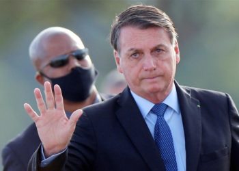 الرئيس البرازيلي يعلن إفلاس بلاده