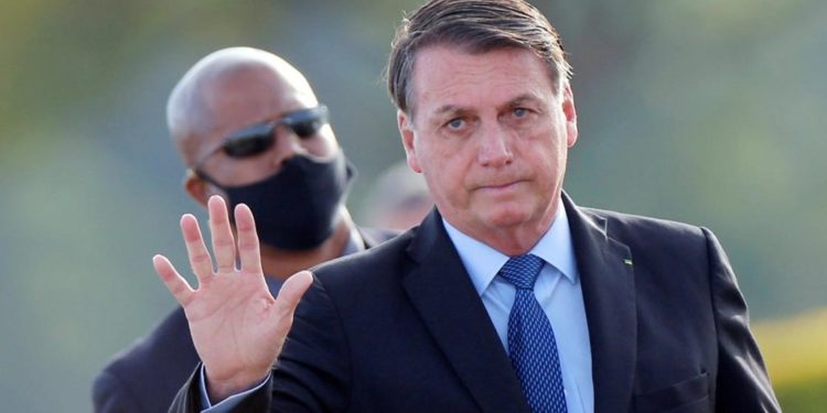 الرئيس البرازيلي يعلن إفلاس بلاده