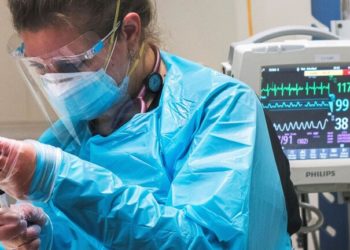 مسؤولون صحيون أمريكيون ينفون رصد نوع جديد من فيروس كورونا أكثر خطورة