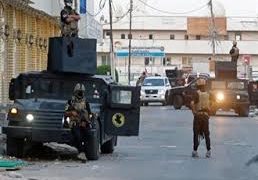 القبض على منتحل صفة ضابط , والايقاع بعصابة لسرقة الدراجات النارية.