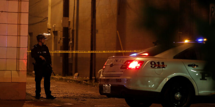 وسائل إعلام ,, سقوط جرحى جراء إطلاق نار في فينيكس الأمريكية