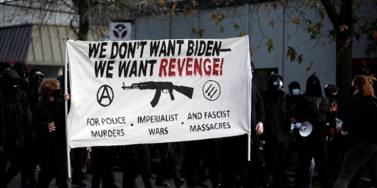 الولايات المتحدة ..  تظاهرة مناهضة لبايدن في بورتلاند