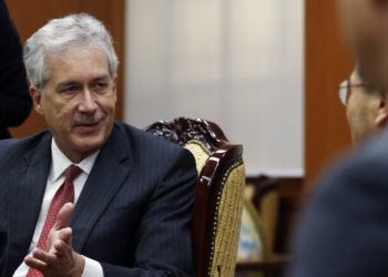 بايدن يرشح السفير الأمريكي الأسبق في موسكو مديرا لـ CIA