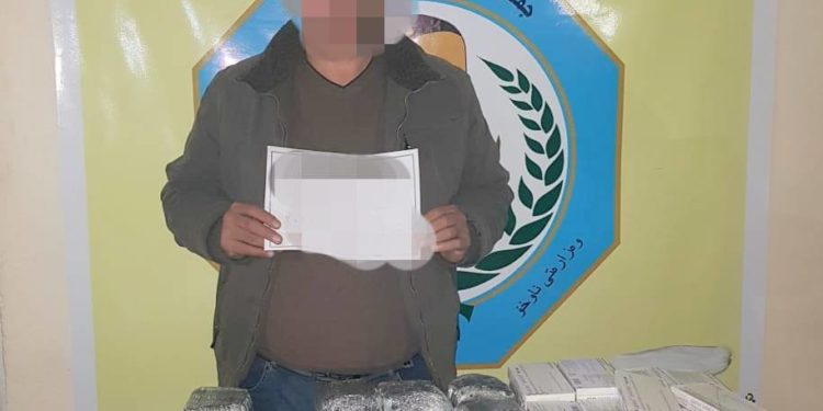 ” اعتقال متهم ” تم ضبط شحنة كبيرة من المخدرات بحوزته , في كركوك