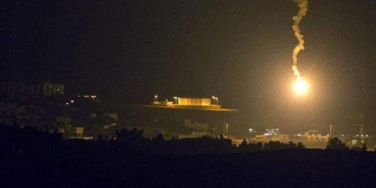 الجيش السوري يعلن عن هجوم إسرائيلي بالصواريخ طال المنطقة الجنوبية