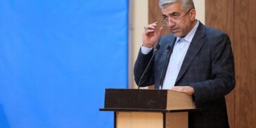 “طهران” نأمل بتطبيق الاتفاقات بين روحاني والكاظمي