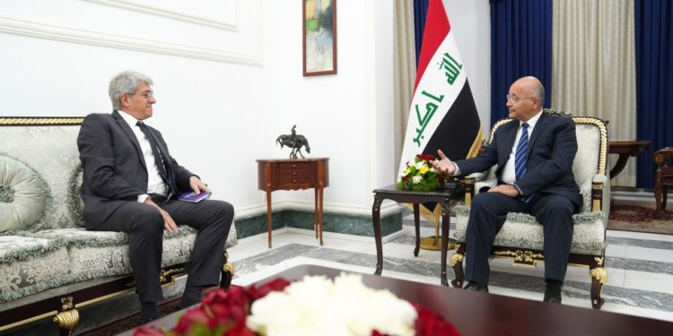 العراق … التأكيد على إقامة علاقات متينة مع فرنسا والاتحاد الأوروبي