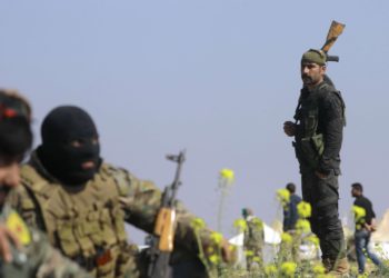 يتوعدون تركيا بـ” حرب لا نهاية لها” ,, (أكراد سوريا )
