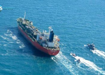 الخارجية الإيرانية ترد على تقارير بشأن السفينة الكورية المحتجزة