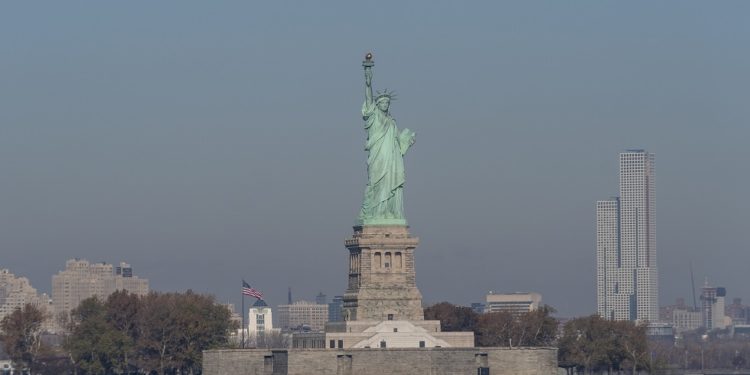 إجراءات عزل ترامب: ماذا حدث للرؤساء الأمريكيين الذين تعرضوا للمساءلة؟