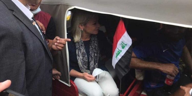 بلاسخارت: أشعر بصدمة وغضب..