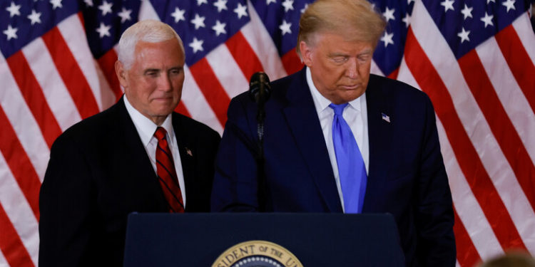 فتح تحقيق بعد تلقي بينس تهديدات بالقتل من طرف مؤيد لترامب