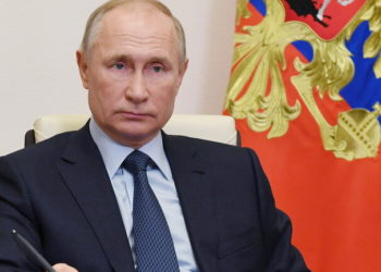 بوتين.. تعامل معتنقي الإسلام بعناية مع الآثار المسيحية يستحق الاحترام