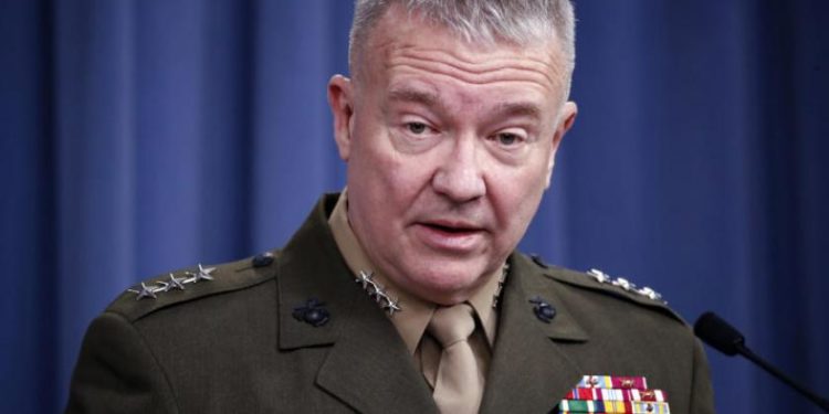 قائد أميركي يتحدث بشأن إيران