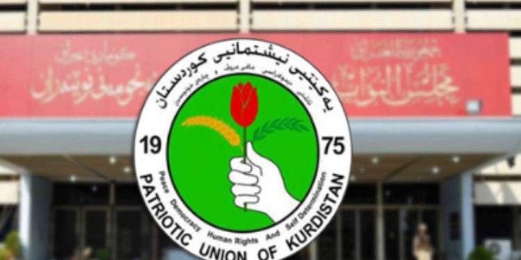 كتلة الاتحاد الوطني الكردستاني تطالب بتسليم نفط الإقليم إلى بغداد