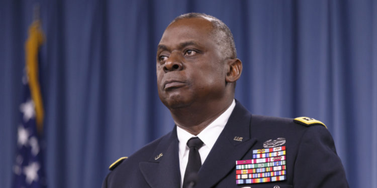 أول اتصال هاتفي يجريه ” وزير الدفاع الأميركي الجديد” العراق يتصدر ألأجندة