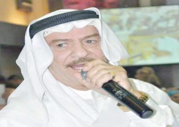 صورة للفنان ياس خضر بعد خروجه من المستشفى