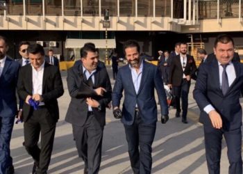 الوفد الكردي المفاوض يتوجه اليوم إلى بغداد
