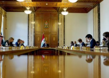 الكاظمي يجتمع مع (سفراء دول مجموعة الاتصال الاقتصادي الداعمة للعراق)